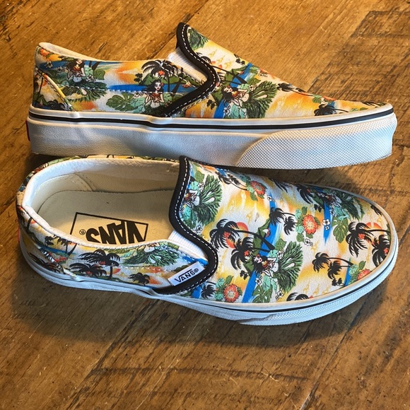 Vans Classic Slip On 🌊🌴Aloha🌴🌊Size 5 - Picture 3 of 8